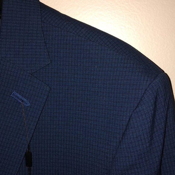 Brand new suit jacket. - Picture 3 of 6